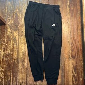 Nike mens NSW Club Joggers black